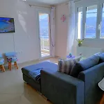Blue Lagoon Luxury A2 Apartamento