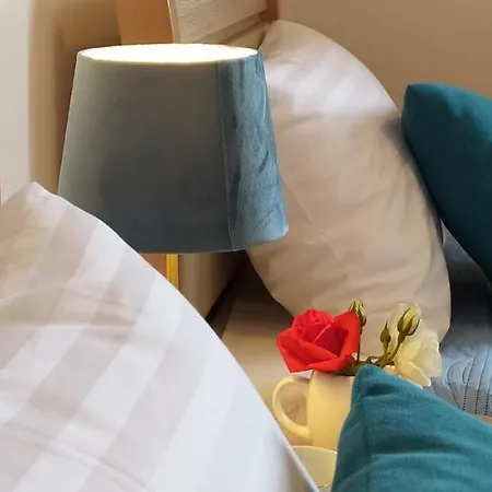 Blue Lagoon Luxury A2 *