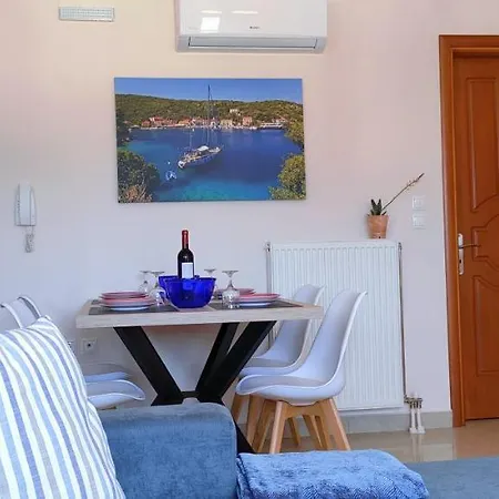 Blue Lagoon Luxury A2 * Argostolion